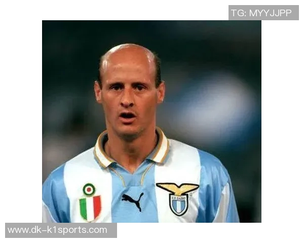 足球中前卫十大球星盘点 引领赛场风潮的中场巨星们 足球中前卫十大球星盘点 引领赛场风潮的中场巨星们