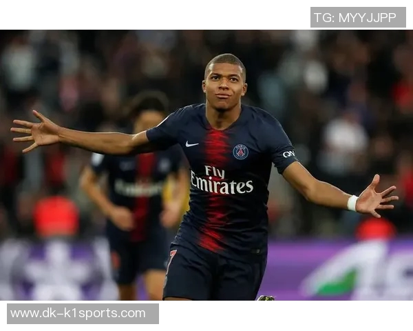 2025年最新世界足球明星排名揭晓 足坛新星崛起前十名大变动